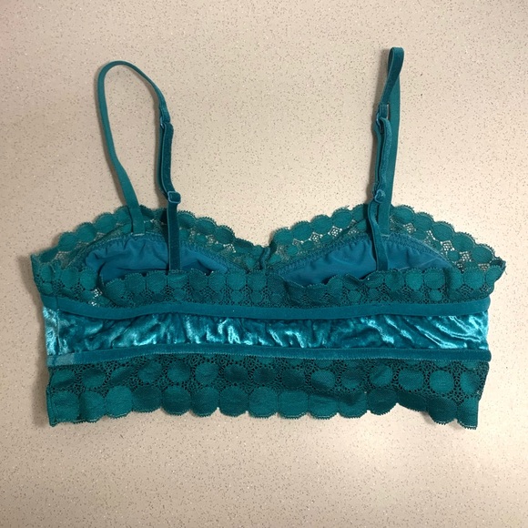 AERIE Green Velvet Bralette bra - Picture 4 of 6